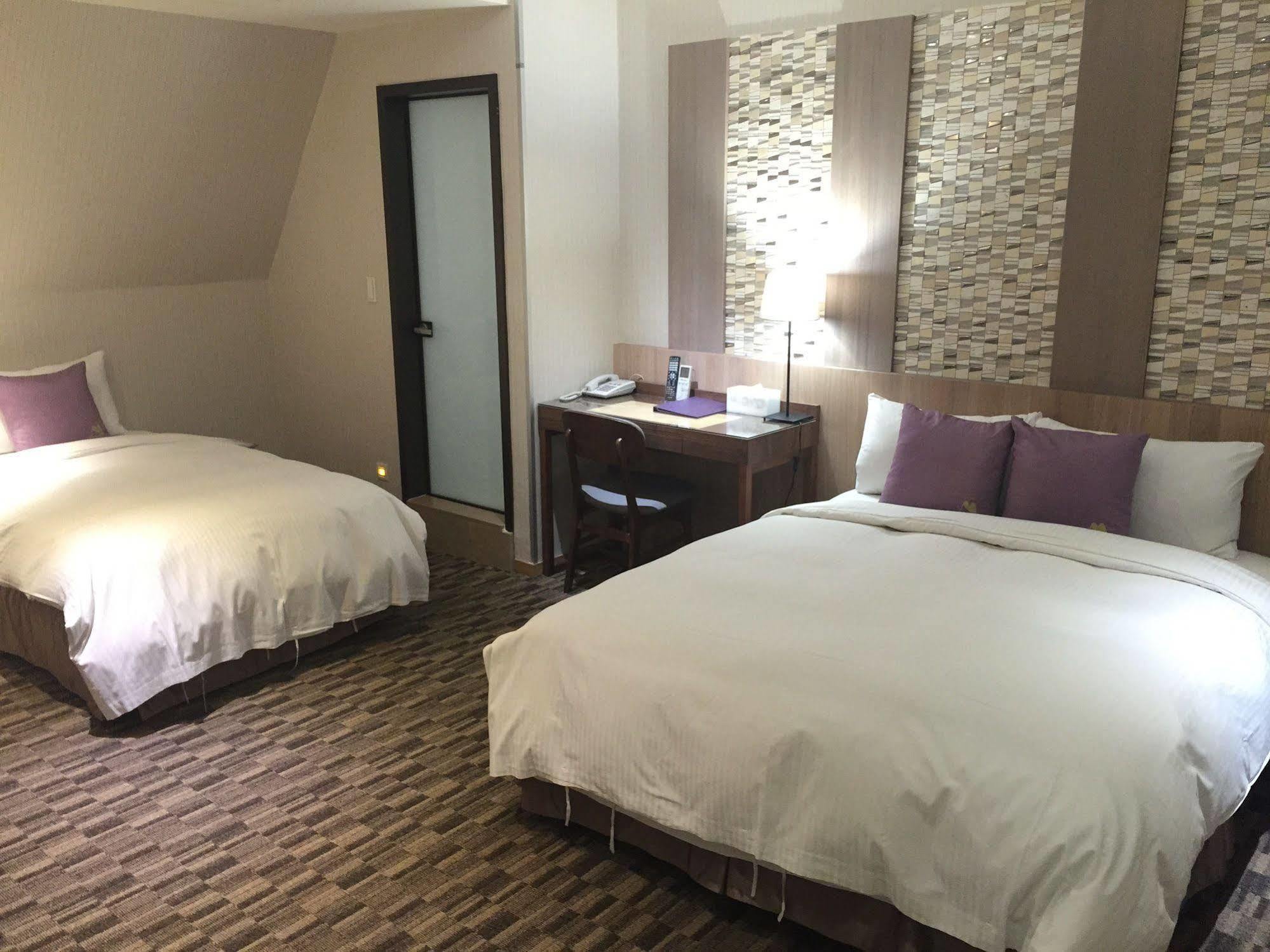 Muzik Hotel - Ximending Xining Branch Taipei Esterno foto