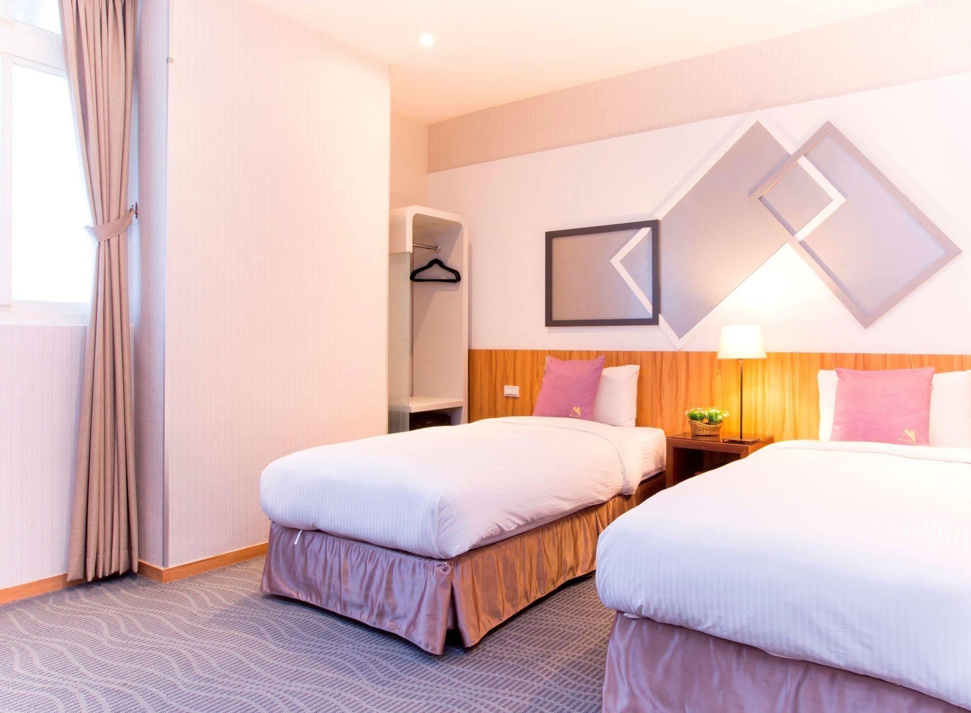 Muzik Hotel - Ximending Xining Branch Taipei Esterno foto